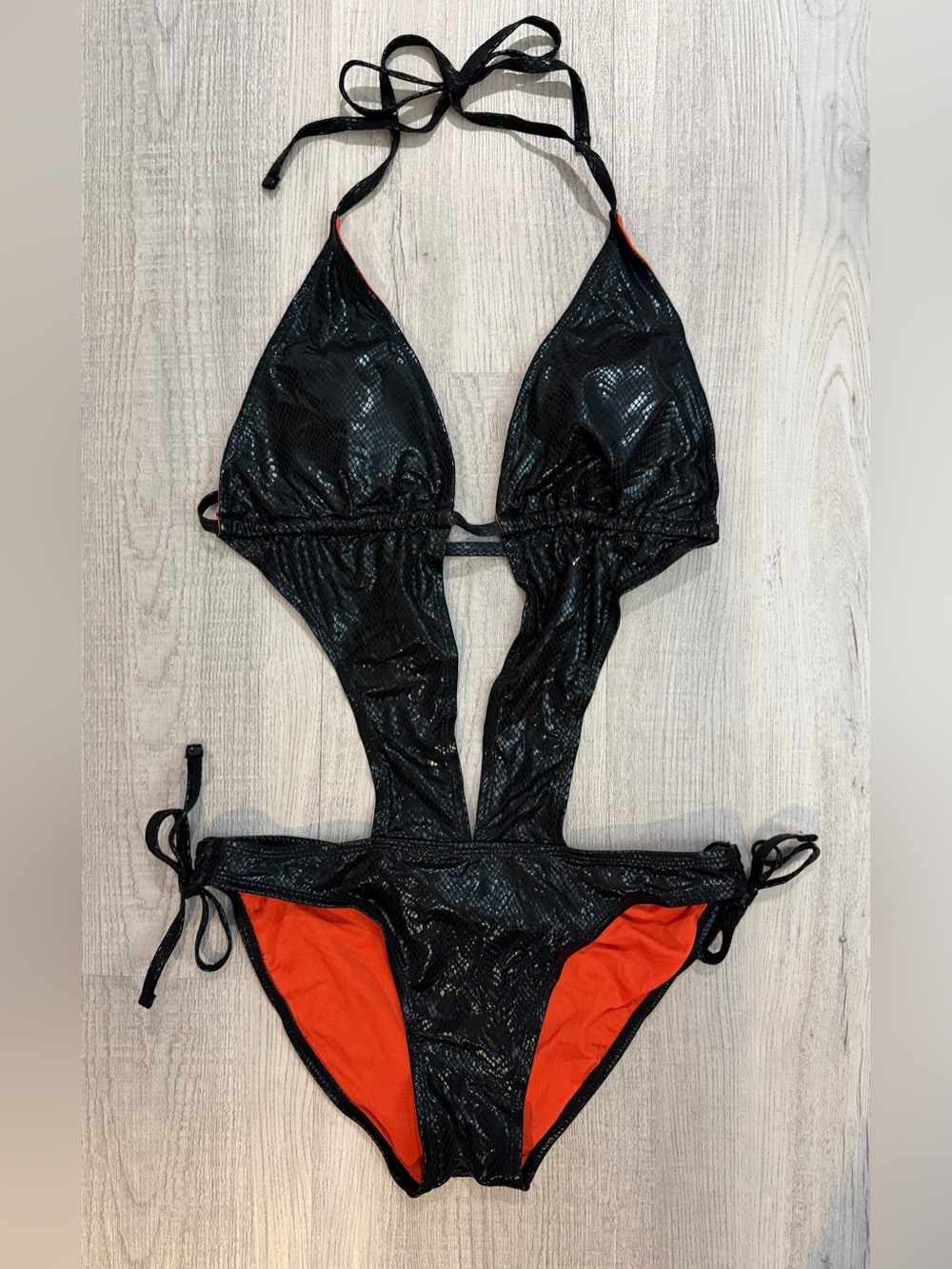 Marina West Black Snakeskin-Textured Monokini Swimsuit. Size M.